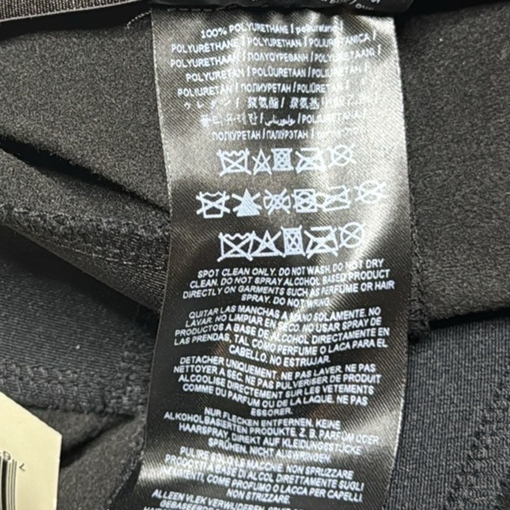 GUESS JET BLACK HIGH WAIST FAUX LEATHER SEAMED ZIPPER LEG LEGGINGS **NWT** - Picture 14 of 14